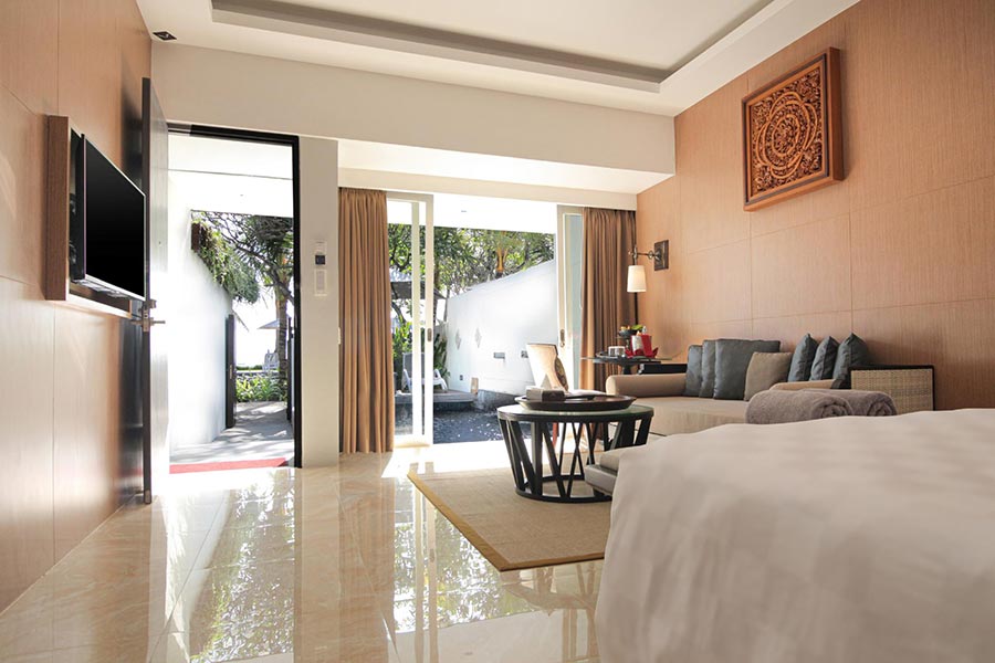 Beachfront Private Suite