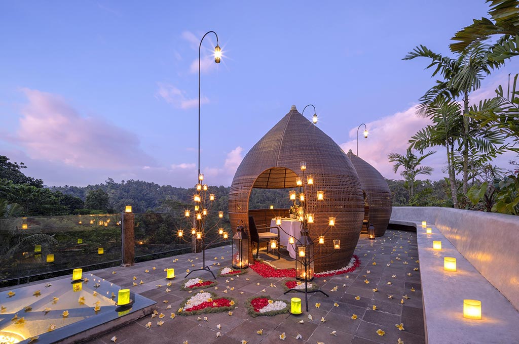 Sky Lounge